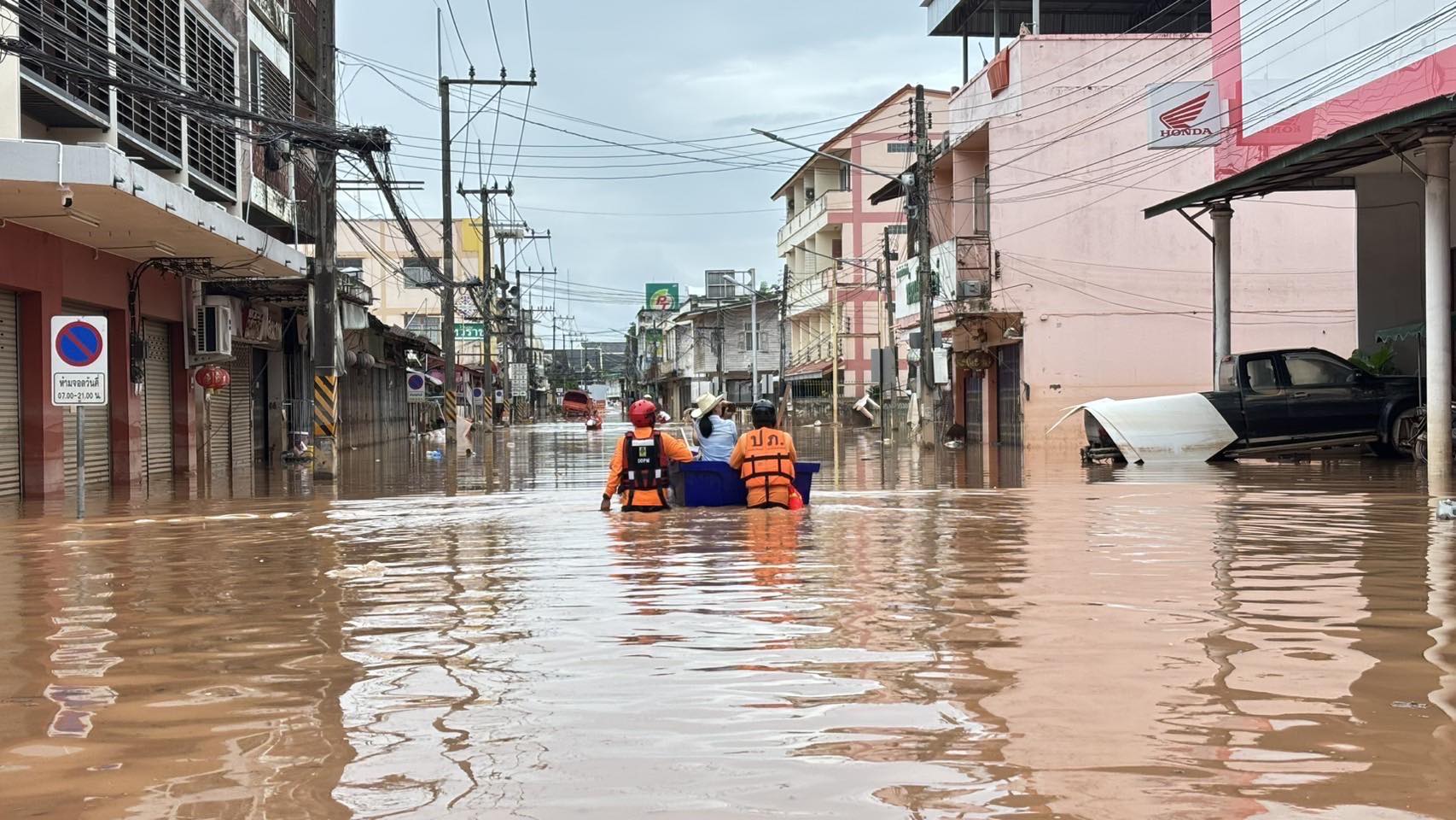 محنةُ الجنوبِ التايلاندي: بين واجبِ الخبرِ وواجبِ الدعاء